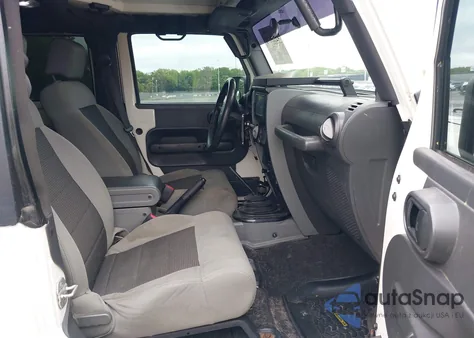 2010 Jeep Wrangler Rubicon from USA, damaged, VIN 1J4BA6D10AL220874